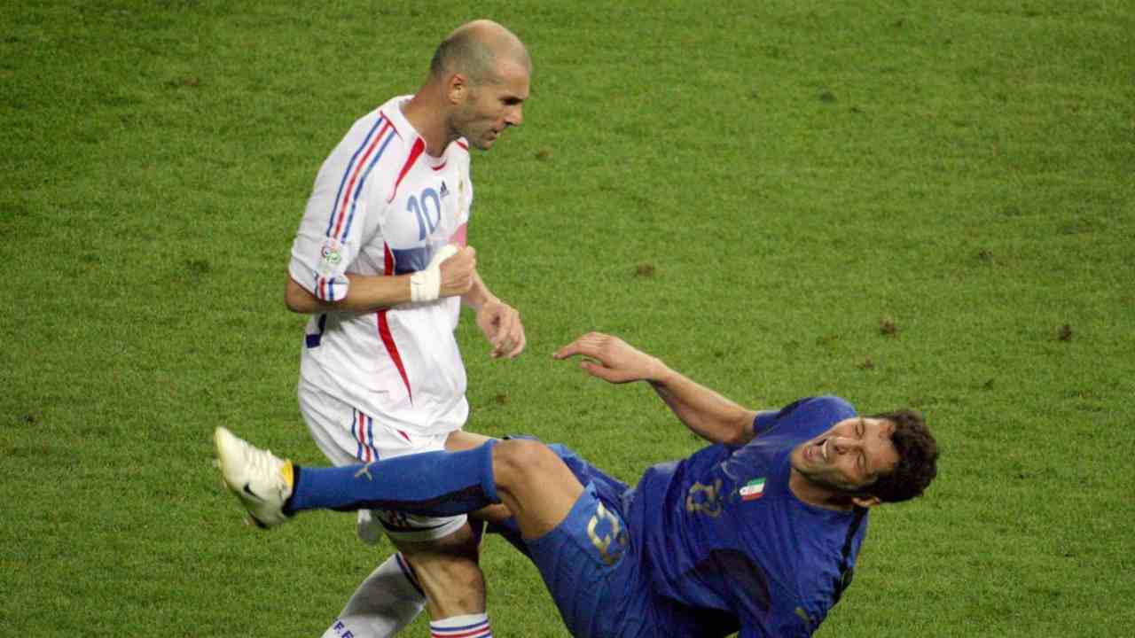 Testata Zidane a Materazzi 