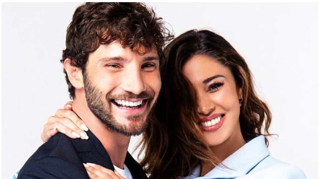 Belen gesto per Stefano De martino - Parolibero