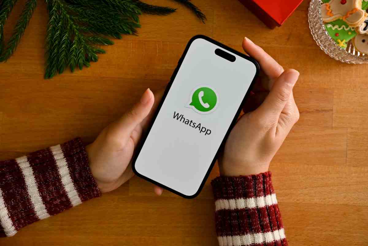 WhatsApp furto dati