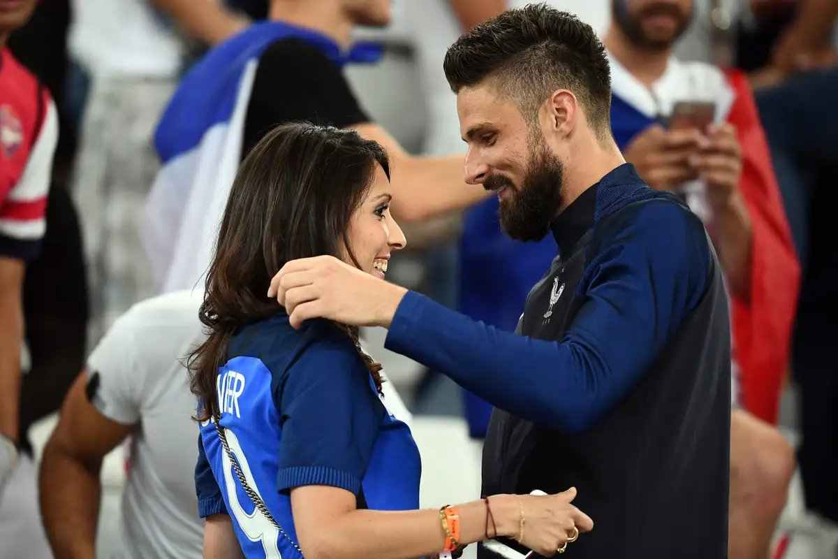 Giroud moglie Jennifer tradimento