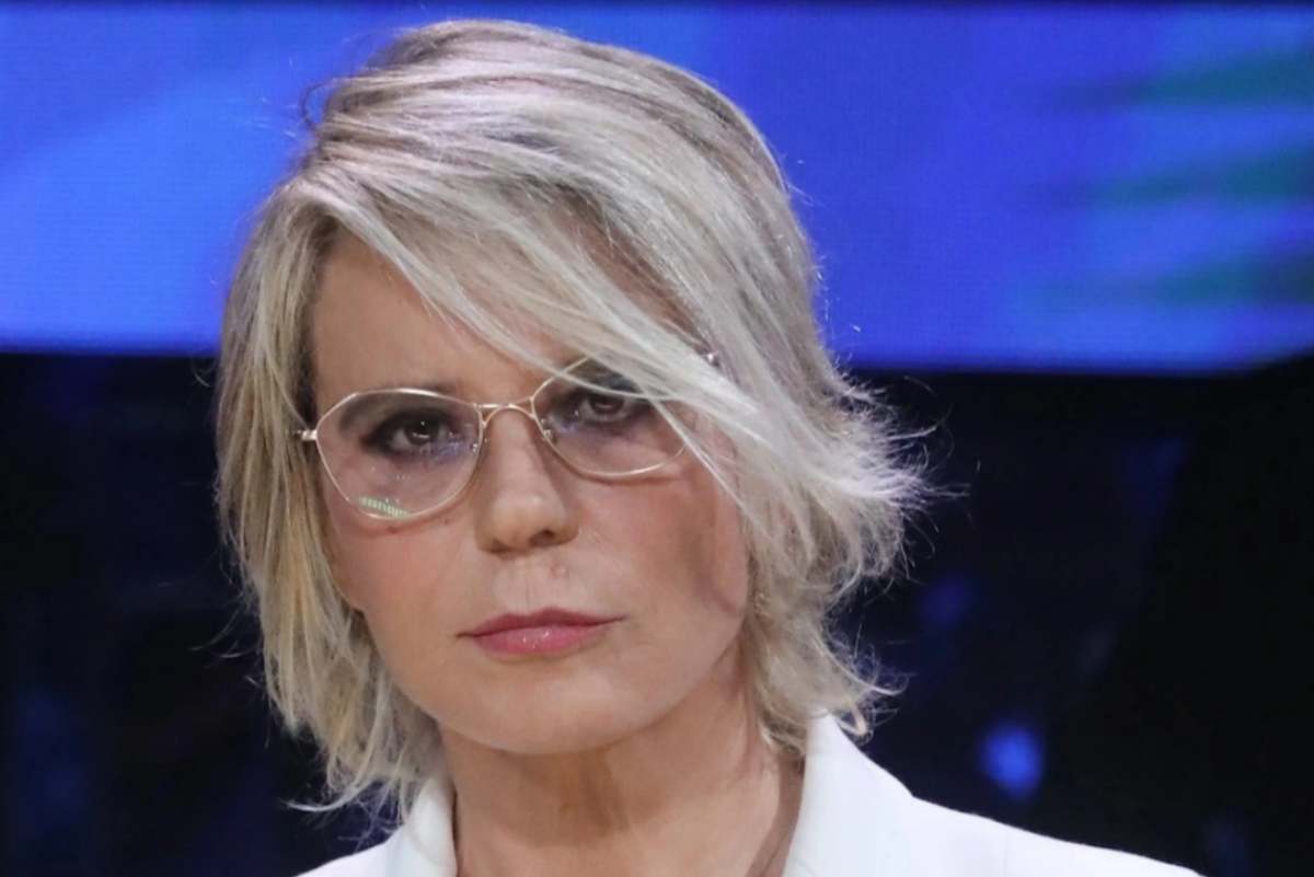 Richiesta d'aiuto a Maria De Filippi