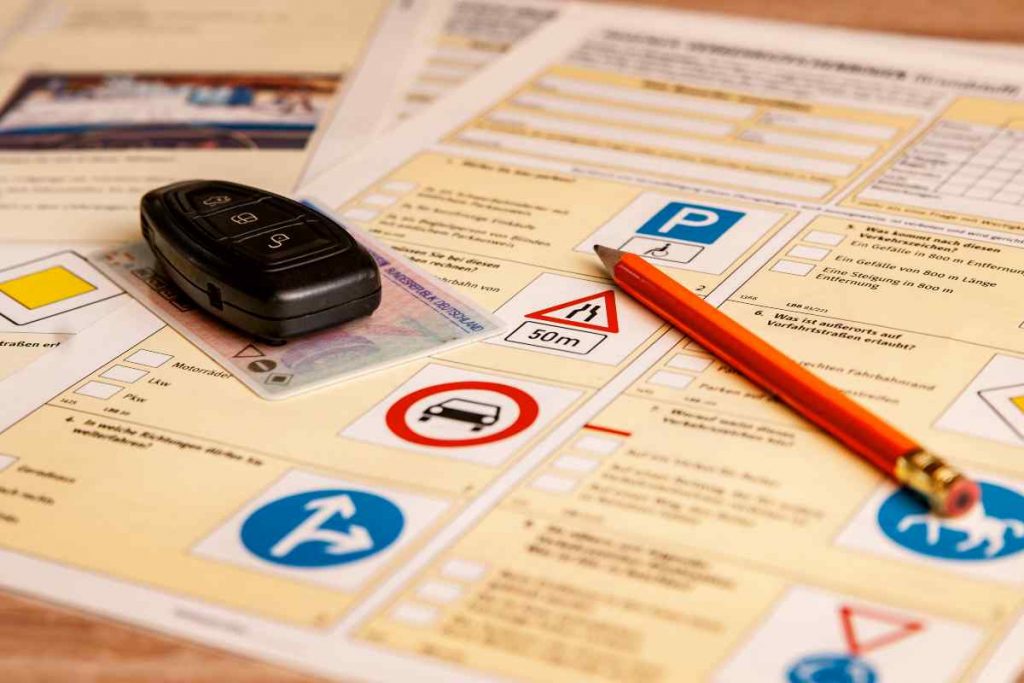 Patente a punti, cambia tutto: le nuove regole per chi guida