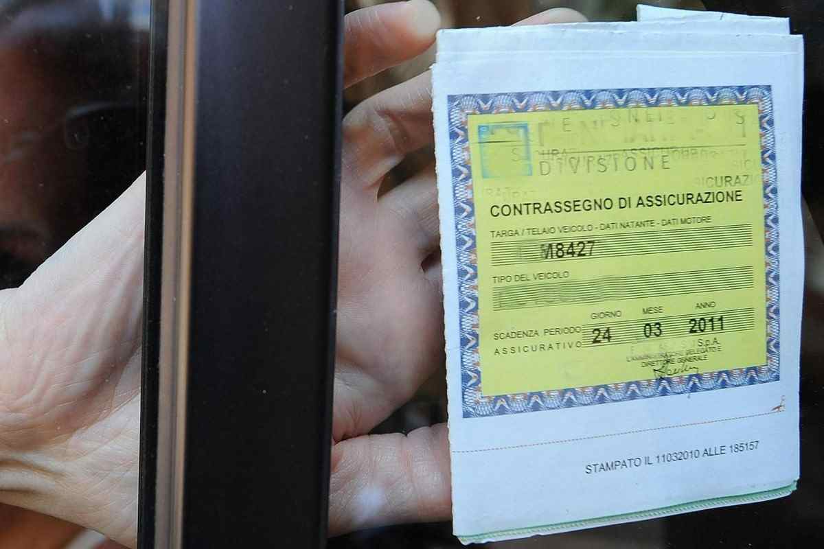 assicurazione auto non pagata cosa succede