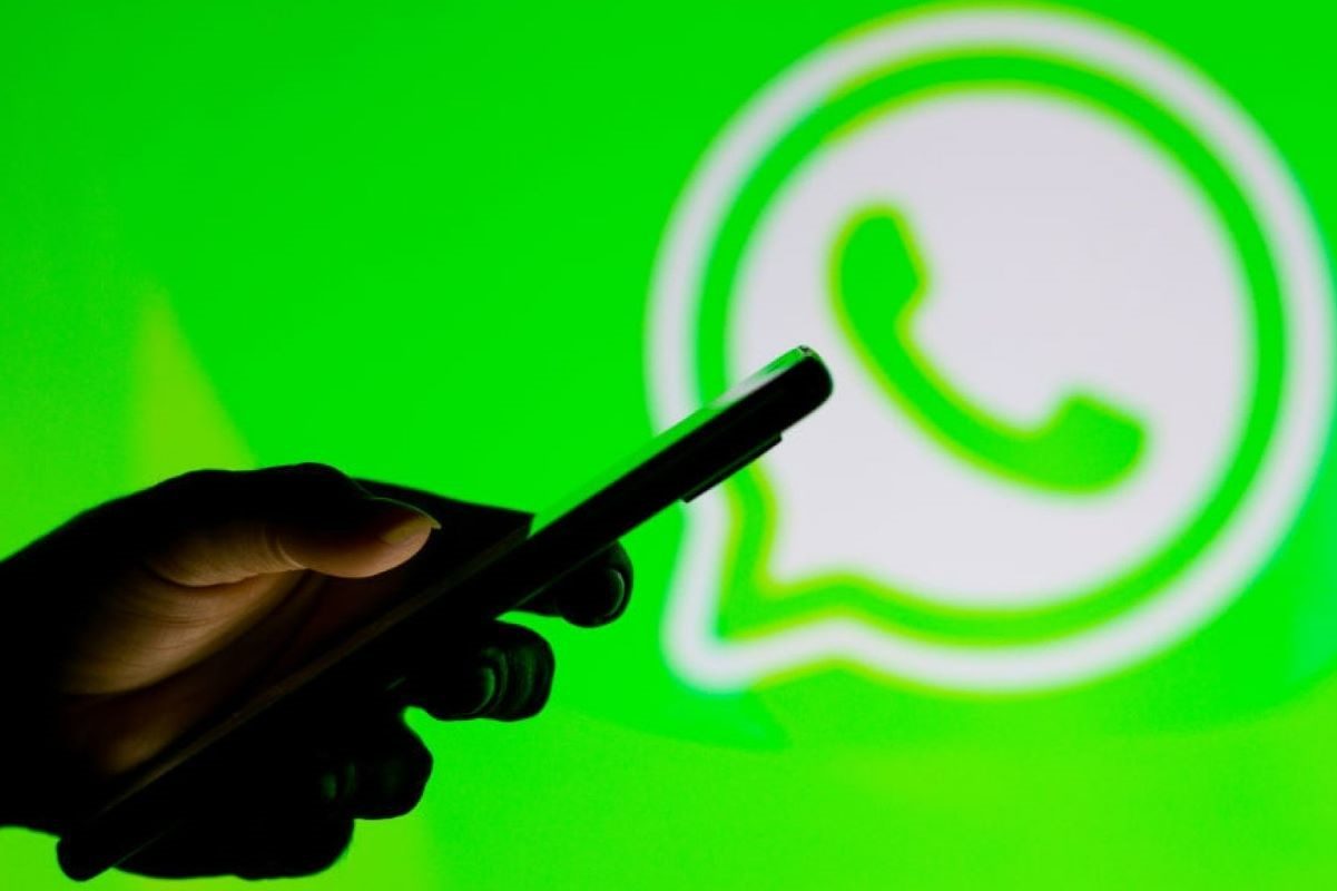 WhatsApp befana frasi e immagini divertenti