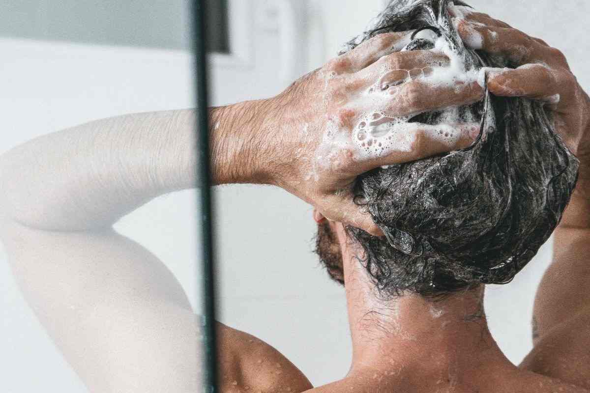 ogni quanto fare lo shampoo