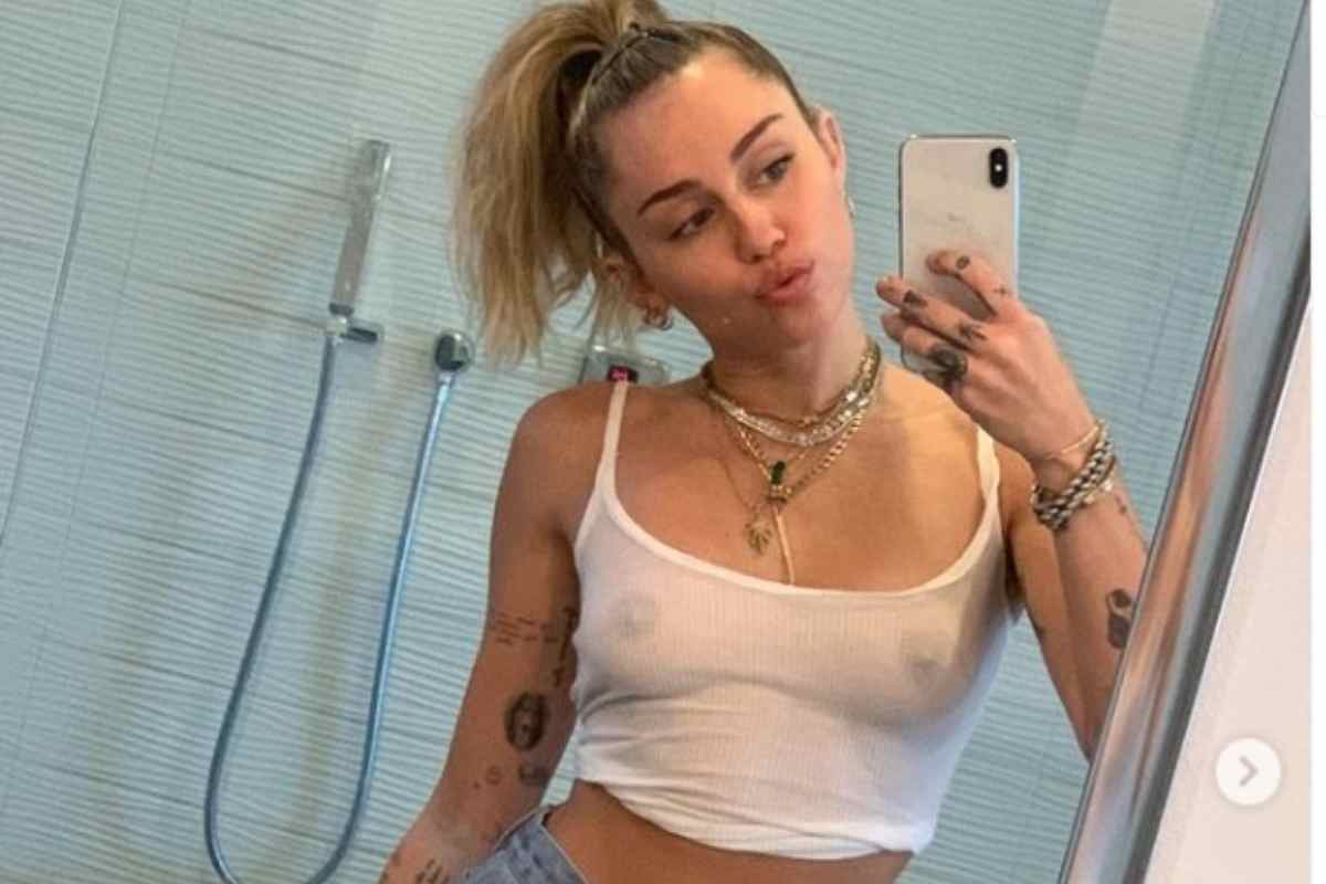 Miley Cyrus nuda Instagram