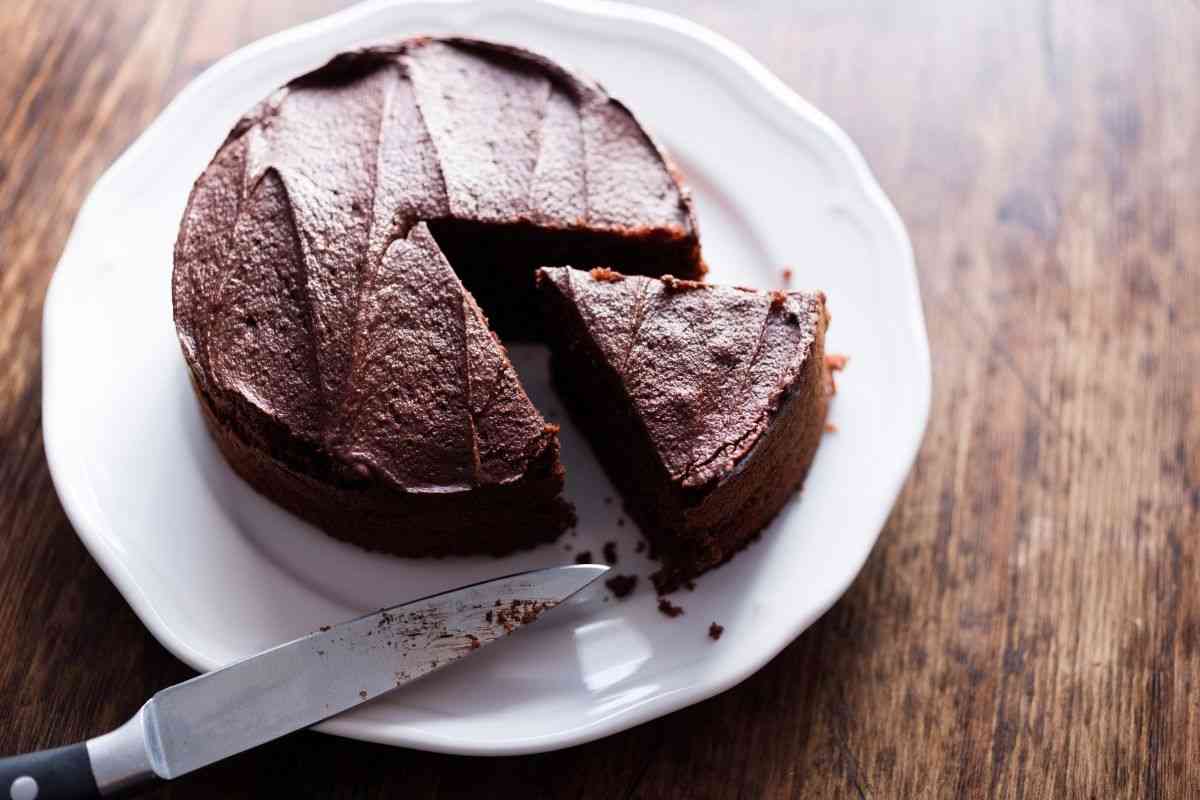 preparare torta cioccolato senza farina