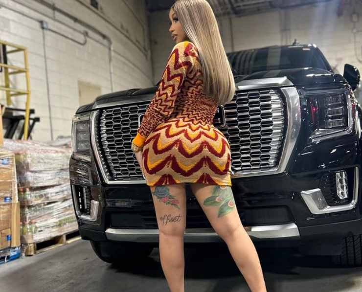 Cardi B collezione auto