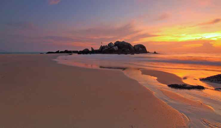 Spiaggia al tramonto