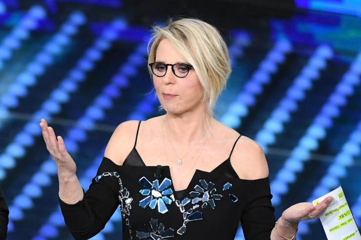 Ecco perché Maria De Filippi mastica sempre una caramella