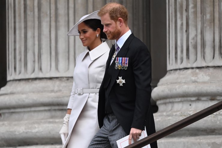 Harry e Meghan crisi